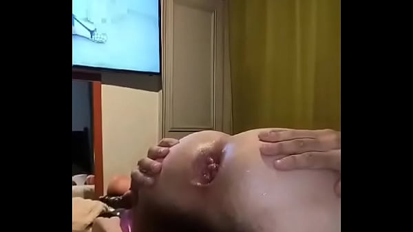 Fisting a 2 manos