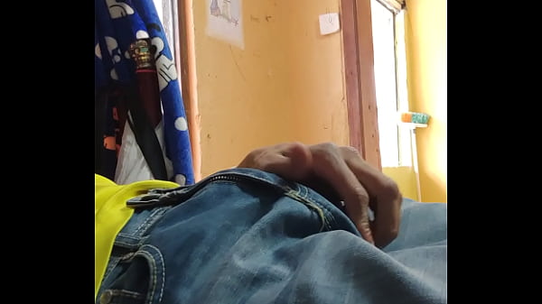 I couldn’t help but masturbate and end up cumming on my cock.