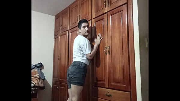 TACONES Y HILITO SEXY