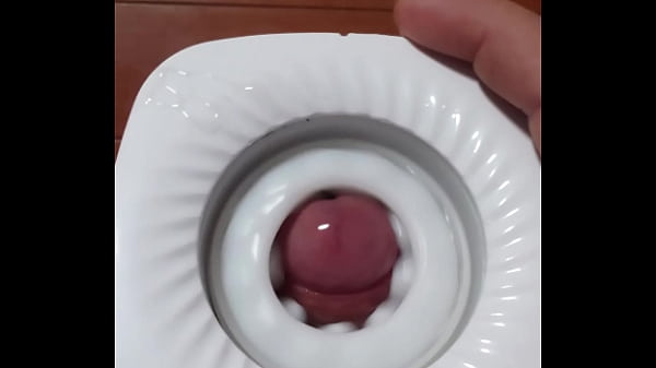 おもちゃで射精