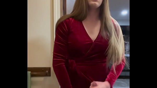 Hot crossdresser in velvet masturbates to herself in mirror