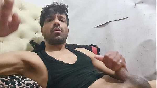 My tight asshole is tickling and I need dick