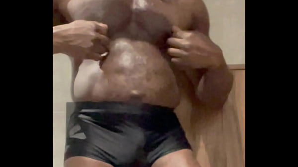 Sexy black Muscle Dad Vibrating Sex Toy Wank
