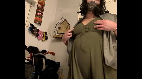 Jinna french chubby sissy try some clothes and strip 1