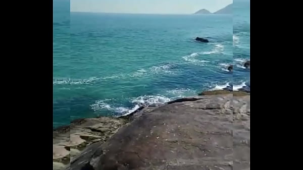 O malhado me fudeu gostoso na Praia do Abricó.