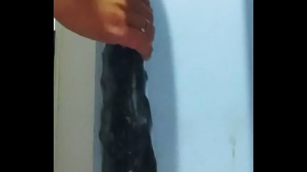Olha o tamanho delícia big dildo