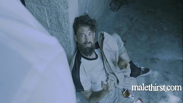 Rich Hunk Has A Hobo Fetish – Roman Todd, Alpha Wolfe
