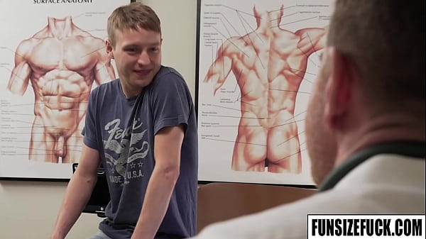 Twink Noah White submits to doctor Legrand Wolf showing like achamp on taking his big cock