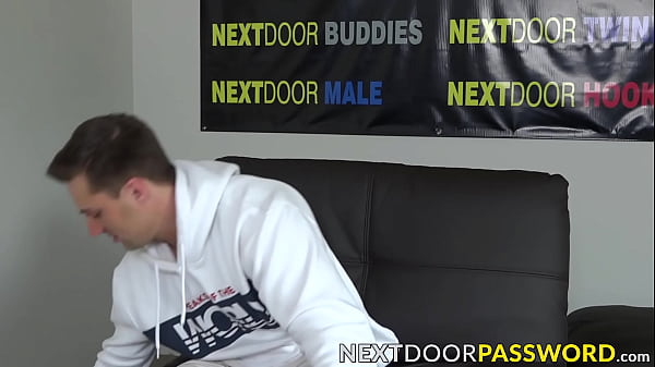 Hardcore masturbation with sexy muscular hunk Damien White