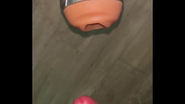 Probando el nuevo juguete