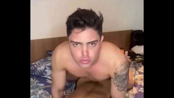 Vi ele no Shopping não resisti e Terminamos na Cama e dei bem gostoso