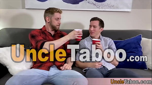Beautiful roomate Isaac agreed to have a quickie bareback fuck with me and it was awesome