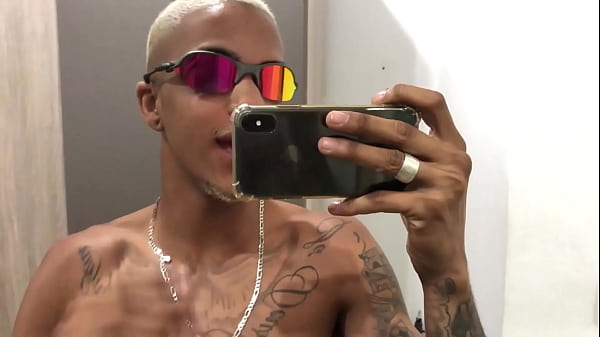 SURUBA NA QUEBRADA.