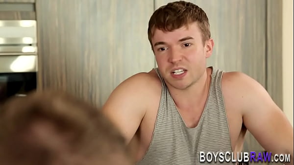 Rimming and rawdawging hunk cum sprays