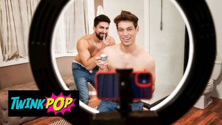 TWINKPOP – Nick LA Hops On Top To Ride Michael DelRay’s Dick, Then Takes It In Doggystyle
