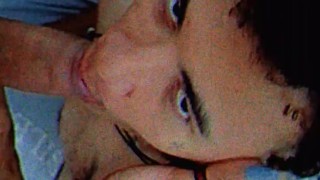 Ensinando meu femboy submisso como que se chupa uma rola