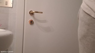 indovinello, riesci a capire cosa sto facendo?