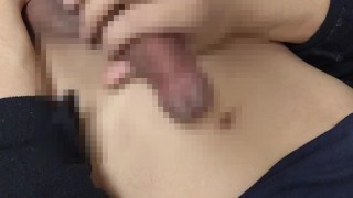 大学生、アナル弄ってオナニー 、指いれたまま射精