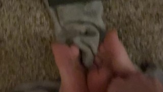 Footjobs feel so good!