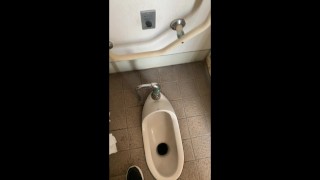 Peeing & Masturbating in a Dirty Park Japanese Toilet